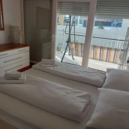 Ni I - One Bedroom With Balcony Marina * 마카르스카