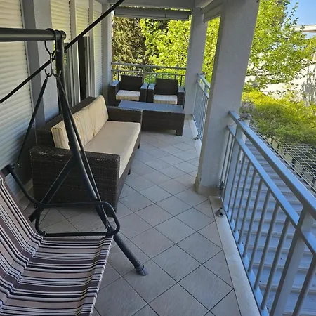 Ni I - One Bedroom With Balcony Marina Makarska
